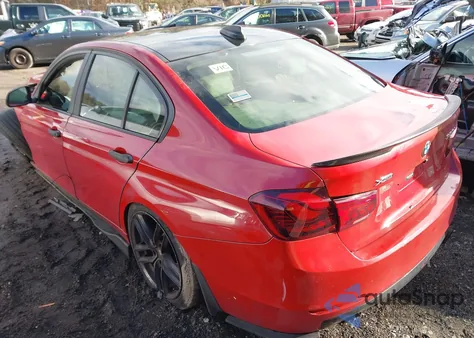 2013 BMW 328I xDrive z USA, uszkodzony, nr VIN WBA3B5C55DF593169